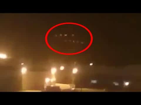 Return Of The Phoenix Lights? Scared Witness Freaks Out During UFO Sighting – Japan